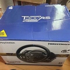 スラストマスター T300RS　　の画像