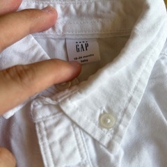 GAP 長袖白シャツロンパース　18-24mの画像