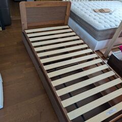 シングルベットフレーム