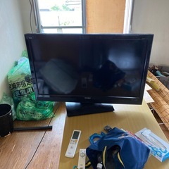 テレビ40インチ以上あります。