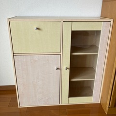 【お取引確定】扉付き整理棚