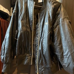 adidas アディダス PUレザー中綿ブルゾン