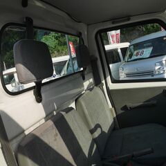 (6489) 35万 H.19(2007)年　日産 クリッパートラック ４WD　５MT　白　走行100,121KMの画像