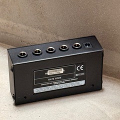 ベリンガー MX400ラインミキサー 4入力 12Vの画像
