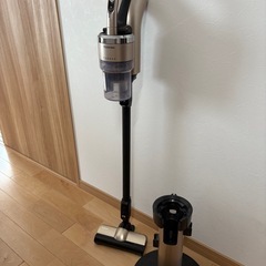 ◻︎コードレス掃除機◻︎東芝◻︎の画像