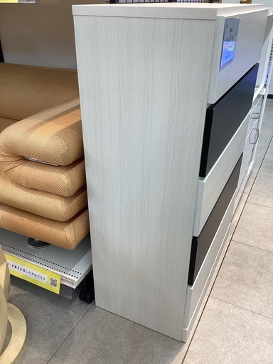 【取りに来られる方限定】関家具　5段チェスト