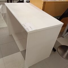 ★ジモティ割あり★  デスク ホワイト H70×D50×W90 クリーニング済み TC3386の画像
