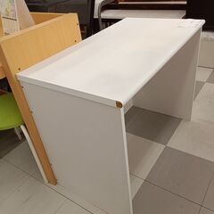 ★ジモティ割あり★  デスク ホワイト H70×D50×W90 クリーニング済み TC3386の画像