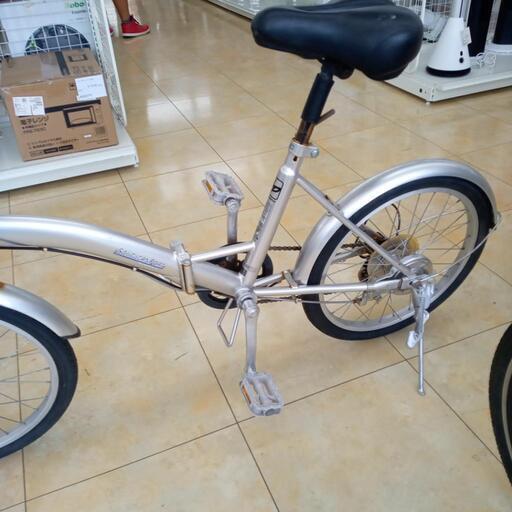 ☆ジモティ割あり☆ 折り畳み自転車 20インチ シルバー クリーニング