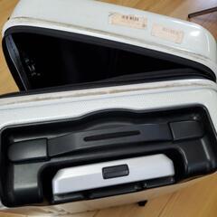 スーツケース キャリーケースの画像