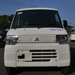 (6493) 110万 R.5(2023)年　三菱 ミニキャブ・ミーブ 　AT　白　走行6,935KMの画像