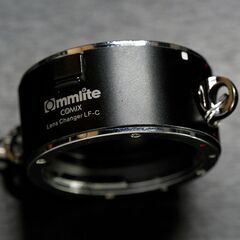 Commlite レンズホルダー 　キャノンEFマウント