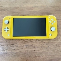 Nintendo Switch Lite イエロー　ニンテンドー...