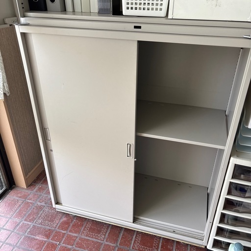 書庫　備品