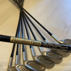 【超希少・非売品】ユナイテッド航空 ハワイアンオープン記念ゴルフクラブ 8本セット（アイアン：3，4，7，8，9 ウェッジ：PS，P，S）の画像