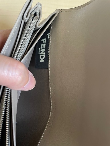 FENDI  長財布
