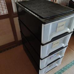 収納ケース4個セット取引中!の画像