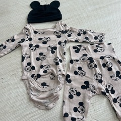 2-4Mベビー服ミッキー