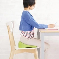 姿勢が良くなるキッズ学習クッションの画像