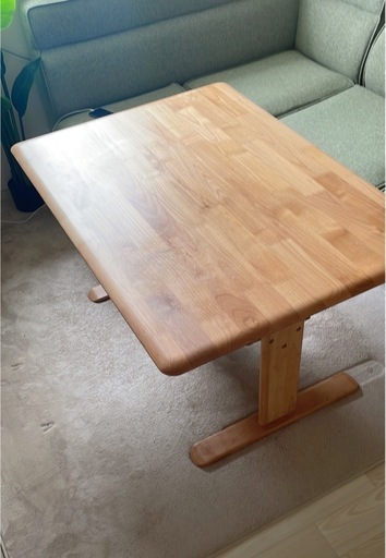 ダイニングテーブル