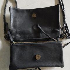 値下げしました。便利でおしゃれなminiショルダーバッグ、の画像