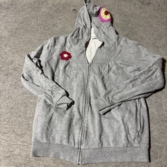 花柄パーカー　150