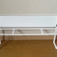 ニトリ コンロすき間ラック ホワイト の画像