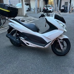 PCX JF28 フルフェイス　リアボックス付き