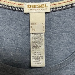 DIESEL メンズ ディーゼル ロゴプレート 半袖 カットソー Tシャツ Sの画像