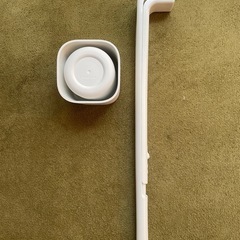 マーナ (marna) 抗菌トイレクリーナー (ホワイト) 流せるトイレブラシ (使い捨て シート 付け替え/衛生的) トイレ掃除 ブラシ W642Wの画像