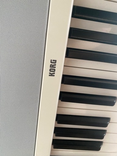 KORG 電子ピアノ 白