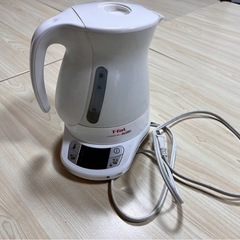 T-fal電気ケトルの画像