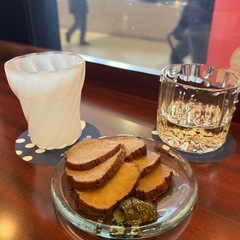 24日昼飲みできる方いませんか？