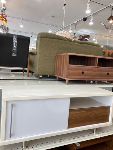 トレファク高槻店】取りに来られる方限定！スライド扉のテレビボードの 