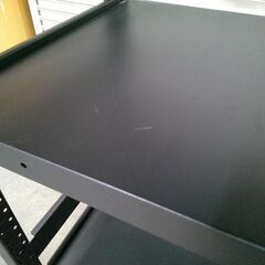 OKAMURA　ブラックフレームスチール棚の画像