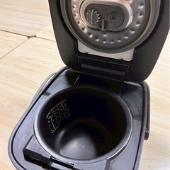 TOSHIBA炊飯器の画像