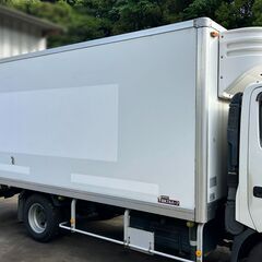 2.6坪、外寸長さ470+40cm、保冷断熱コンテナ、鍵付き、内寸高さ172cm●工場資材倉庫.農牧漁業.ガレージ.離れ● 福岡発　近県配送の画像