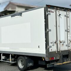 2.6坪、外寸長さ470+40cm、保冷断熱コンテナ、鍵付き、内寸高さ172cm●工場資材倉庫.農牧漁業.ガレージ.離れ● 福岡発　近県配送の画像