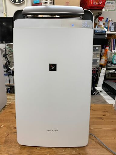 早い者勝ち❗️SHARP 除湿機 2020年製