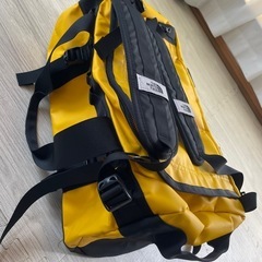 ノースフェイス　ボストンバック　リュック　黄色　美品の画像