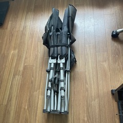 アウトドア用折りたたみコット
