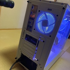 格安❗️FPSかなり出ます❗️白いゲーミングPC core i7 12700k rtx3070 最強コンビネーション　上品 の画像