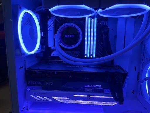 格安❗️FPSかなり出ます❗️白いゲーミングPC core i7 12700k rtx3070 最強コンビネーション　上品