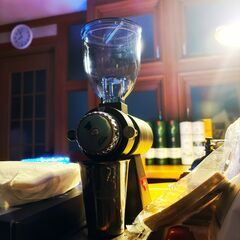 恋に迷ったら、夜カフェで占いを。恋愛占い専門 - 安曇野市