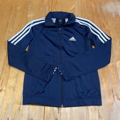 adidas未使用！福袋Ｍサイズ詰め合わせの画像