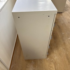 職員用ロッカーの画像
