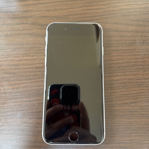 iPhone2世代SE 128ギガ ホワイト