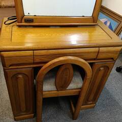 ★木製 アンティーク ドレッサー の画像