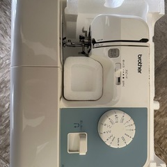 電子ミシン