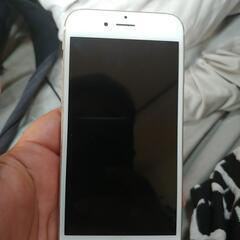 iPhone　SE？わからないです（）
